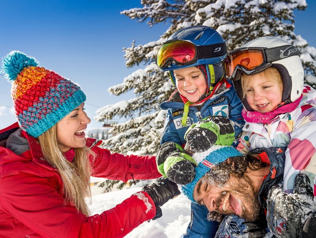 Winterurlaub mit der ganzen Familie © Flachau Tourismus